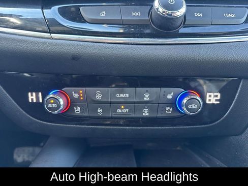 Used 2024 Buick Enclave Premium image 14