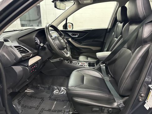 Used 2024 Subaru Forester Limited AWD/4WD image 19