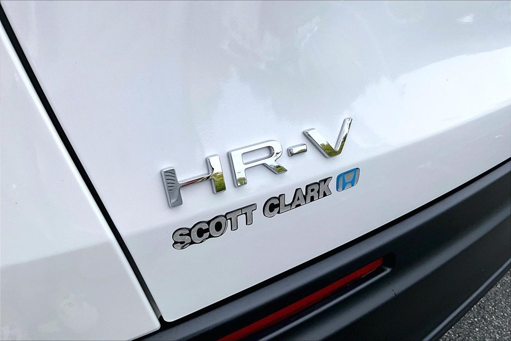 Certified 2027 Honda HR-V LX image 24