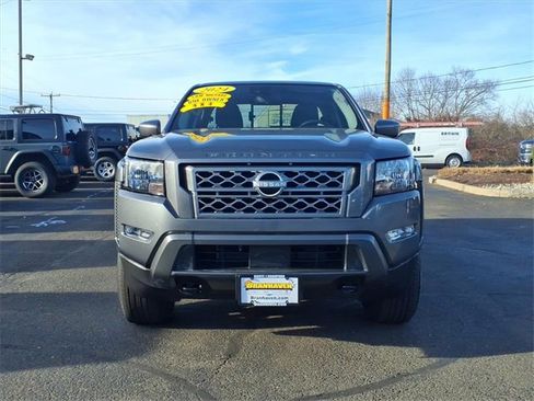 Used 2024 Nissan Frontier SV w/ SV Convenience Package image 8