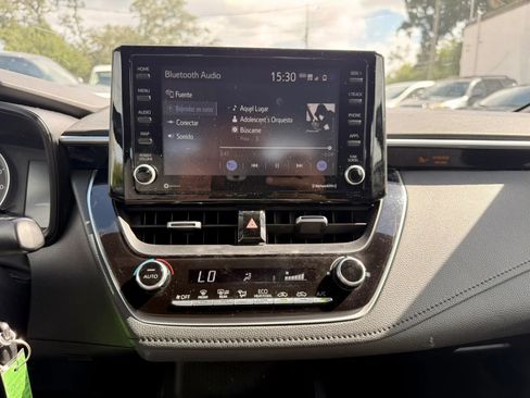 Used 2022 Toyota Corolla SE FWD image 15