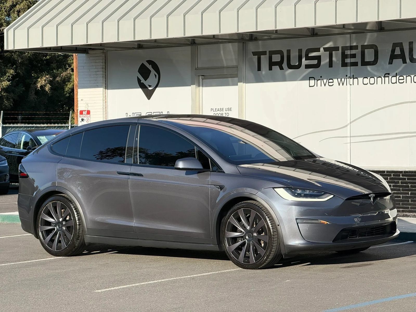 Used 2022 Tesla Model X AWD/4WD image 6
