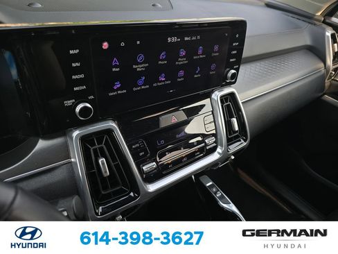Used 2023 Kia Sorento SX FWD image 25