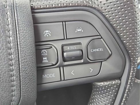 Used 2024 Toyota Tacoma SR5 AWD/4WD image 63