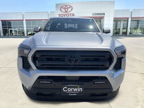 New 2026 Toyota Tacoma SR5 AWD/4WD image 9
