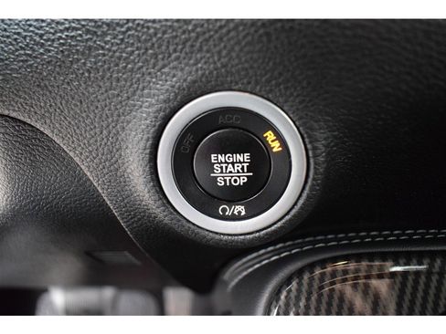 Used 2020 Dodge Challenger GT image 21