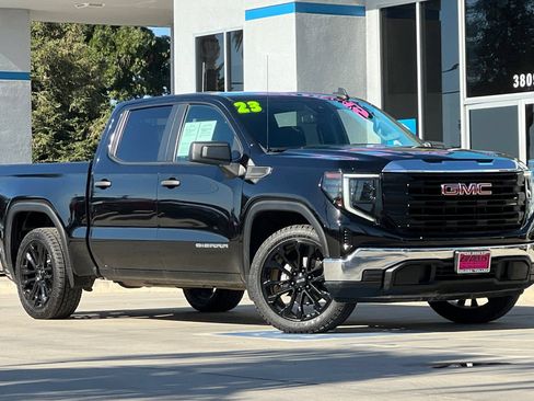 Used 2023 GMC Sierra 1500 Pro RWD image 2