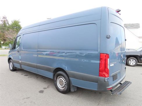 Used 2019 Mercedes-Benz Sprinter 170 image 6