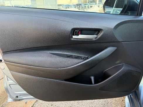 Used 2021 Toyota Corolla LE w/ Carpet Mat Package (TMS) image 19