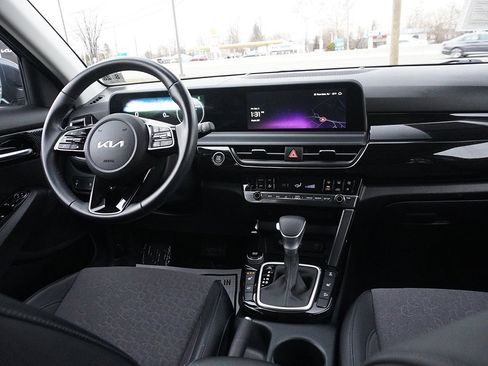 Used 2024 Kia Seltos S image 39