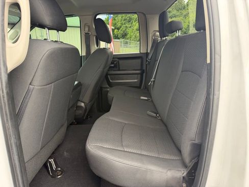 Used 2019 RAM 1500 Express w/ Express Value Package AWD/4WD image 21