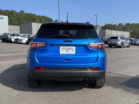 Used 2021 Jeep Compass Latitude w/ Sun and Sound Group image 5