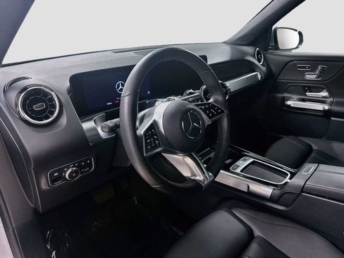 Certified 2026 Mercedes-Benz GLB 250 image 4