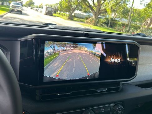 New 2026 Jeep Wrangler Unlimited Sport image 19