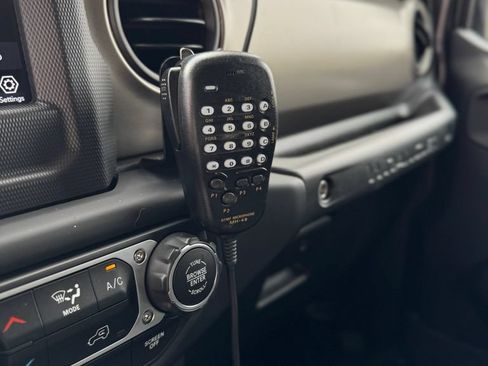 Used 2018 Jeep Wrangler Unlimited Sport S AWD/4WD image 30