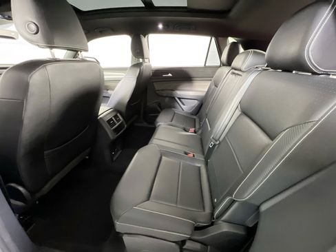 Used 2023 Volkswagen Atlas Cross Sport SEL R-Line image 24