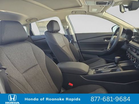 New 2026 Honda Accord SE image 17