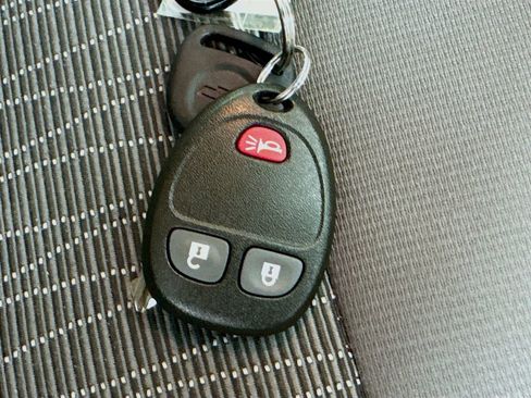 Used 2016 Chevrolet Traverse LS image 35