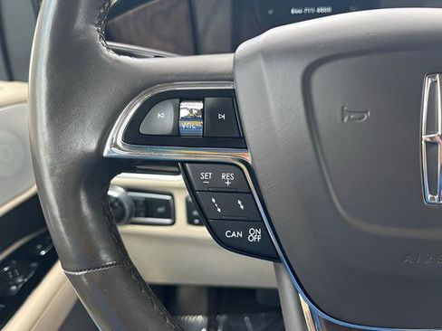 Used 2021 Lincoln Navigator L Reserve w/ Luxury Package AWD/4WD image 20