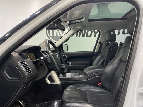 Used 2015 Land Rover Range Rover Supercharged AWD/4WD image 12
