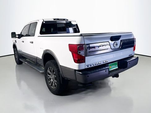 Used 2019 Nissan Titan Platinum Reserve w/ Platinum Utility Package AWD/4WD image 7