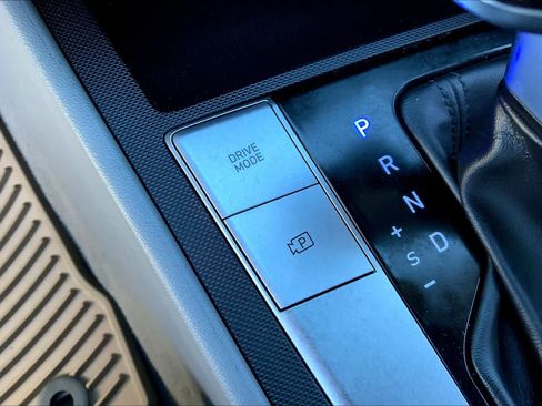 Used 2022 Hyundai Elantra SEL w/ Cargo Package image 28