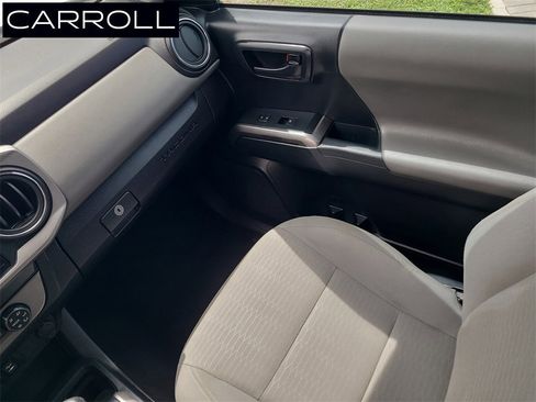 Used 2019 Toyota Tacoma SR5 image 19