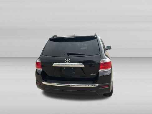 Used 2013 Toyota Highlander Limited AWD/4WD image 5