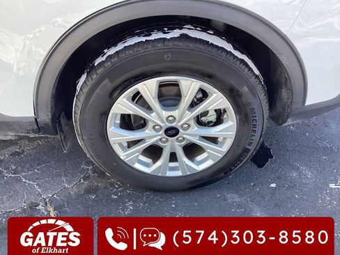 Used 2025 Ford Escape Active image 29