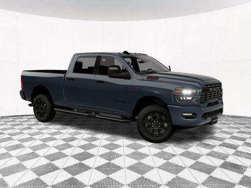 New 2026 RAM 2500 Big Horn AWD/4WD image 9
