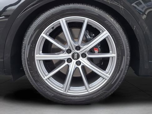 Used 2023 Audi SQ5 Premium Plus w/ Premium Plus Package image 8