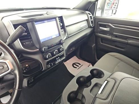 Used 2024 RAM 3500 Big Horn image 23