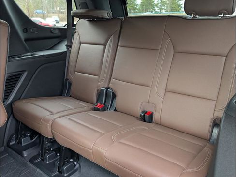 Used 2025 Chevrolet Tahoe High Country w/ Sun And Tow Package image 14