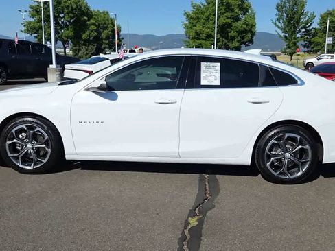 Used 2023 Chevrolet Malibu LT FWD image 5