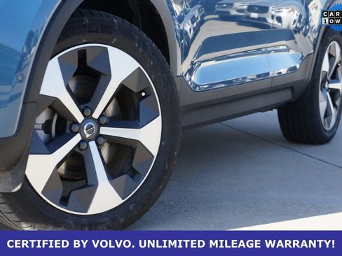 Certified 2025 Volvo XC40 B5 Plus image 7