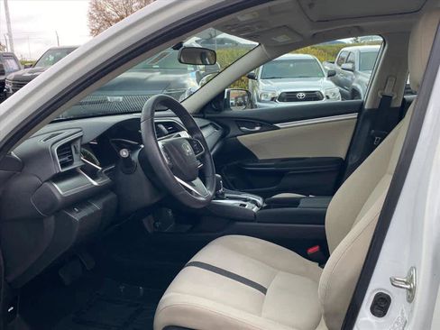 Used 2018 Honda Civic EX image 13
