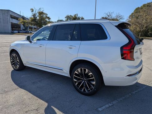 New 2026 Volvo XC90 B6 Ultra w/ Protection Package image 11