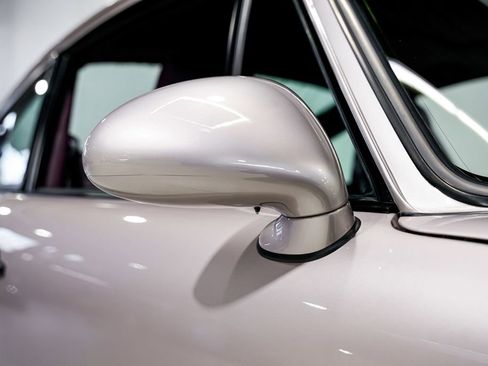 Used 1994 Porsche 911 Turbo RWD image 42