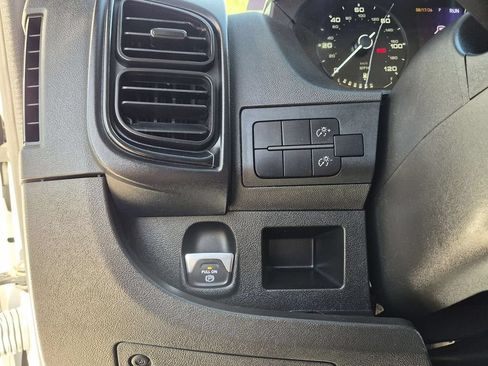 Used 2023 RAM ProMaster 2500 FWD image 20