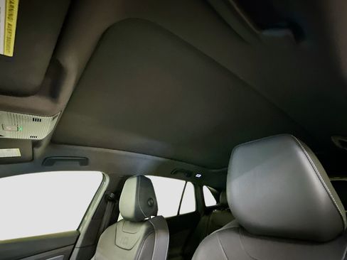 Used 2023 Volkswagen ID.4 Pro S image 27