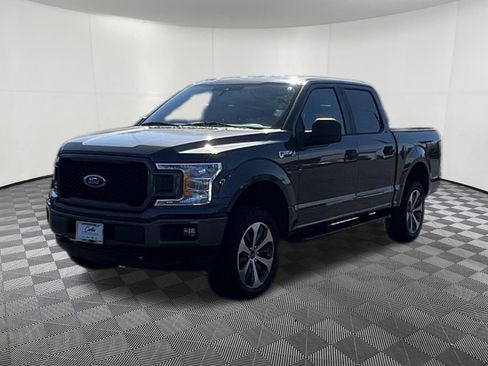 Used 2019 Ford F150 XL w/ Equipment Group 101A Mid AWD/4WD image 3