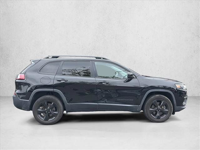 Used 2019 Jeep Cherokee Latitude Plus AWD/4WD image 5