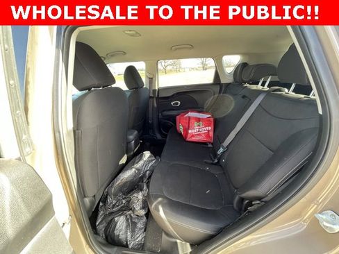 Used 2014 Kia Soul image 9
