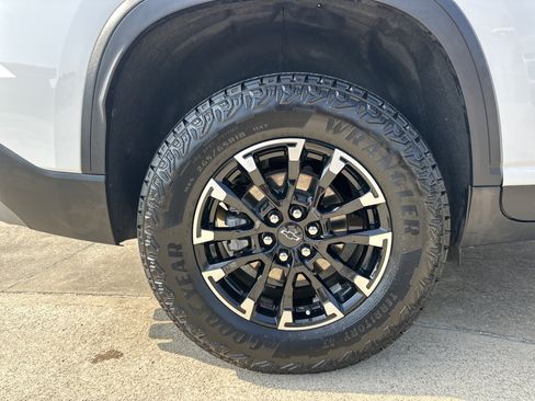 Certified 2024 Chevrolet Traverse Z71 AWD/4WD image 19