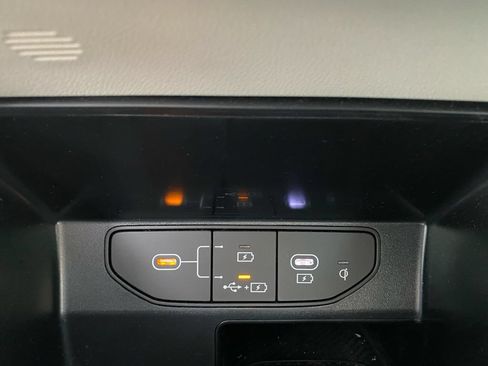 Used 2025 Kia Sorento EX w/ Panoramic Sunroof Package FWD image 20