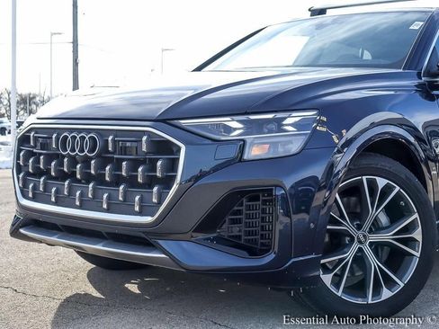 Used 2024 Audi Q8 Prestige image 3