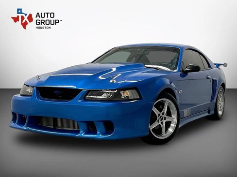 Used 2000 Ford Mustang GT RWD image 3