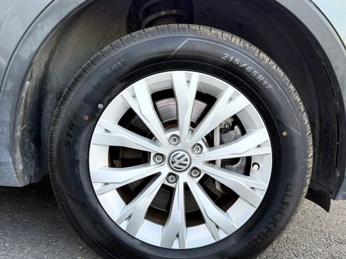 Used 2020 Volkswagen Tiguan S FWD image 44