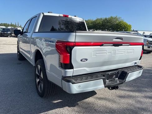 Used 2025 Ford F150 Lightning Platinum image 7