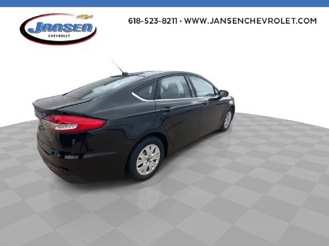 Used 2019 Ford Fusion S FWD image 8